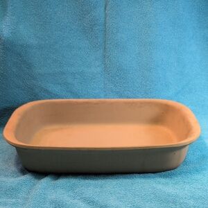 The Pampered Chef Classic Tan Baking Dish